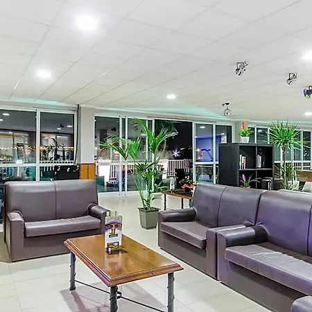 格兰海滩酒店